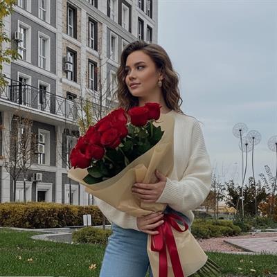 Bouquet of 25 premium red roses