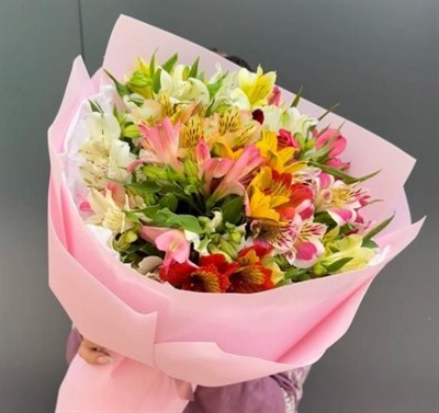 Bouquet of 15 alstroemerias - Spring tale