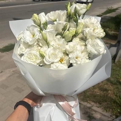 15 білих еустом - Хмаринка