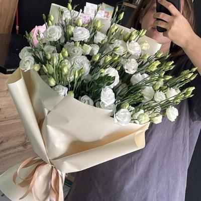 15 белых эустом - Облачко