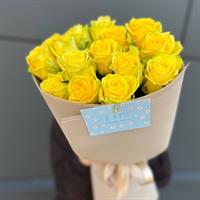 Bouquet of 21 yellow roses - Sunny smiles photo report 4