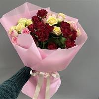 Bouquet of 9 multicolored spray roses - Melody photo report 2