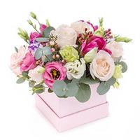 A gentle composite composition in a box with a rose, eustoma, hypericum and eucalyptus. A gentle composite composition in a box with a rose, eustoma, hypericum and eucalyptus.