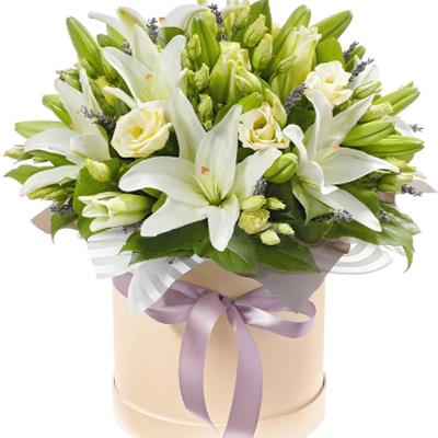 Lily box and eustoma Lily box and eustoma