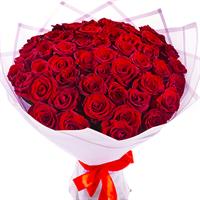 Невероятный букет из 51 красной розы