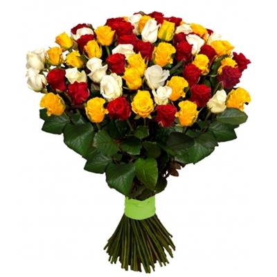 Чудесный букет из 65 красной, жёлтой и белой розы