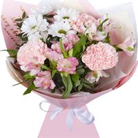 Delicate bouquet of dianthus and alstroemeria