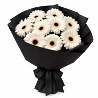 A bouquet of 9 gerberas