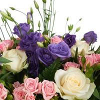 Bouquet of roses and eustoma