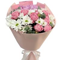 Корзинка розовых роз Аква