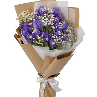 Букет з ірисів та гіпсофіли Букет з ірисів та гіпсофіли