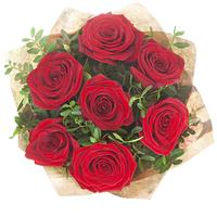 Букет з 7 червоних троянд