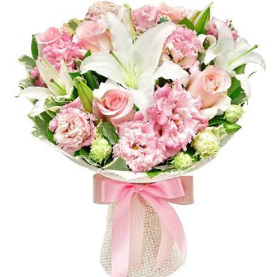 Букет из лилий и эустом Букет из лилий и эустом