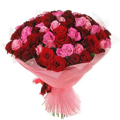 Bouquet of 65 red and pink roses Bouquet of 65 red and pink roses