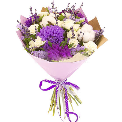 Яскравий букет з кущової троянди і айстр Яскравий букет з кущової троянди і айстр