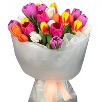 Букет из 25 красных тюльпанов